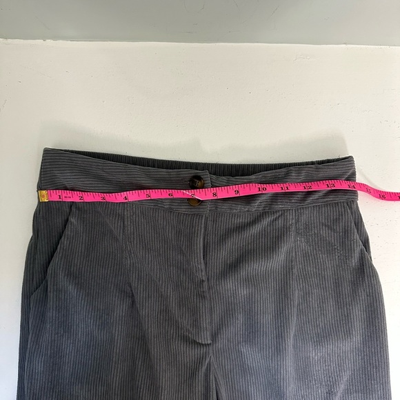 Women's Gray Wide-Leg Corduroy pants Size Medium - Picture 5 of 8
